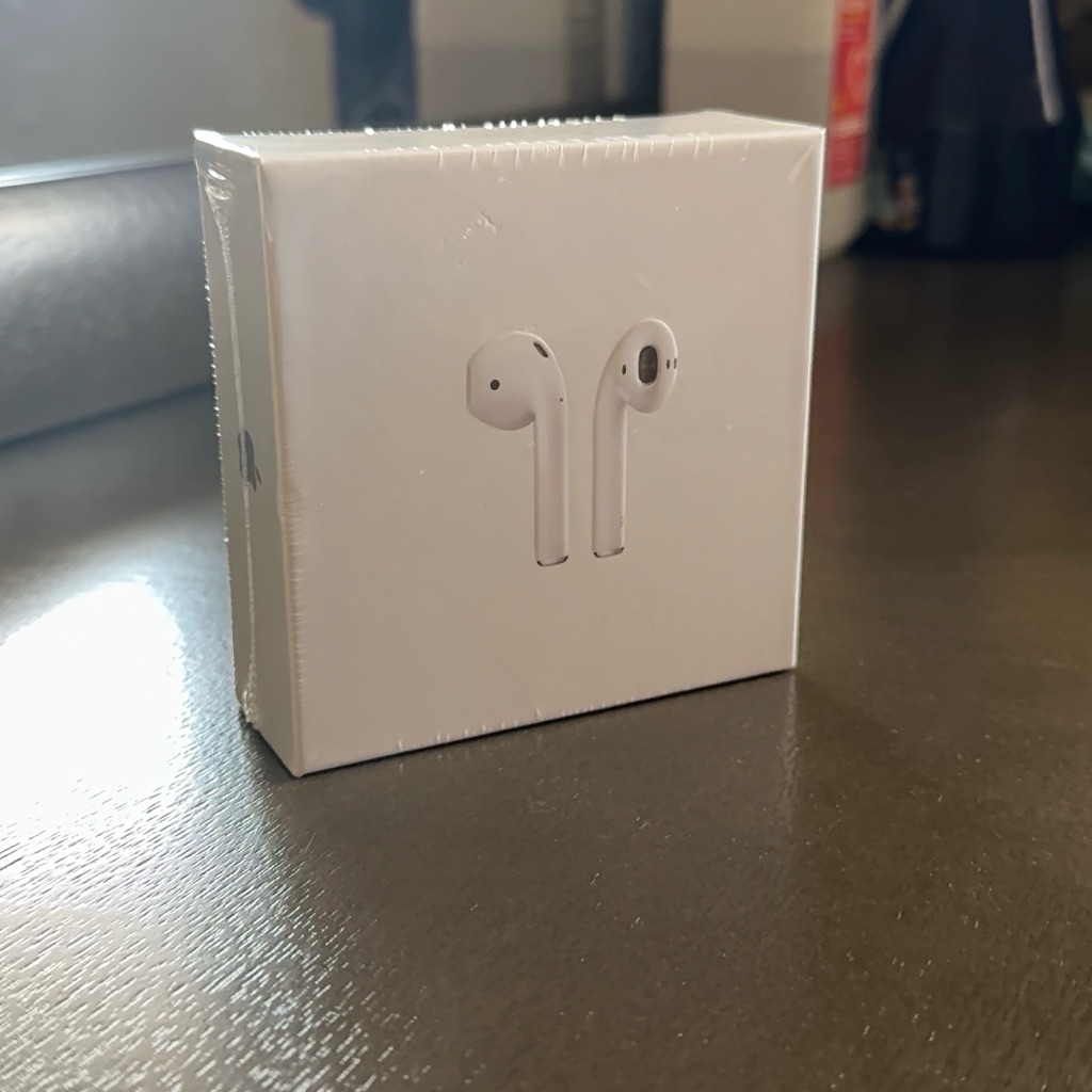 Apple Airpods 2 Generation Apple Airpods 2 Generation